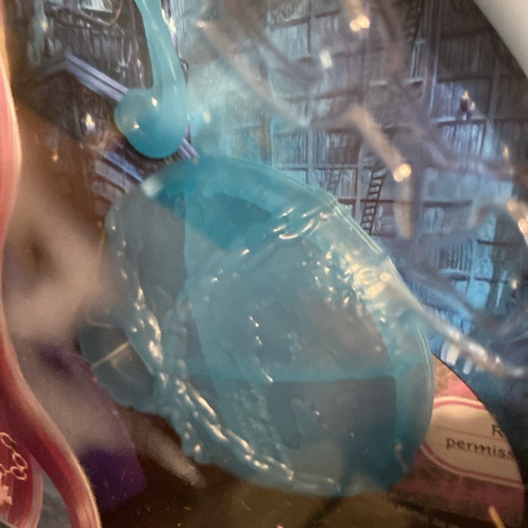 MONSTER HIGH HAUNTED KIYOMI HAUNTERLY - Picture 7 of 13